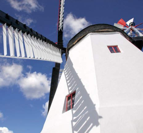 Windmühle von Aarsdale © cmfotoworks-fotolia.com