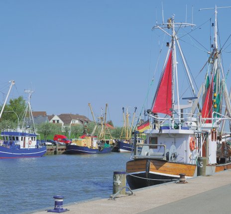 Krabbenfischerhafen von Büsum © travelpeter-fotolia.com