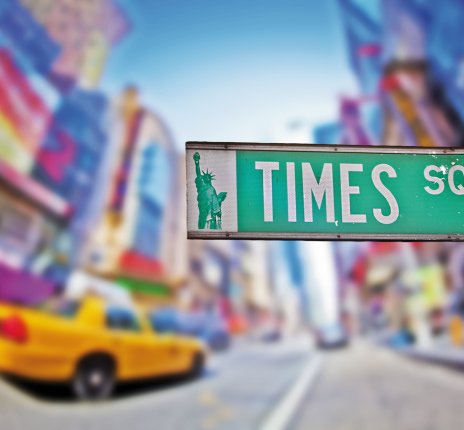Times Square in New York © Stuart Monk-fotolia.com