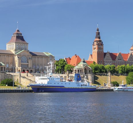 Stadtpanorama mit Schloss der Pommerschen Herzöge © Andrzej Rostek-fotolia.com